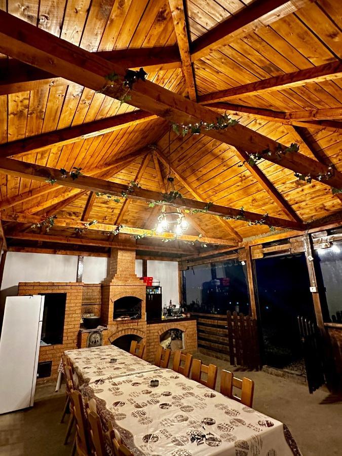 A-Frame Bucovina- Paradis Bucovinean Capu Cimpului Ngoại thất bức ảnh