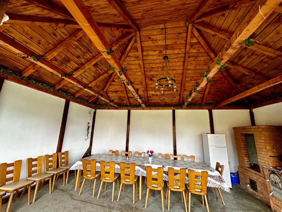 A-Frame Bucovina- Paradis Bucovinean Capu Cimpului Ngoại thất bức ảnh